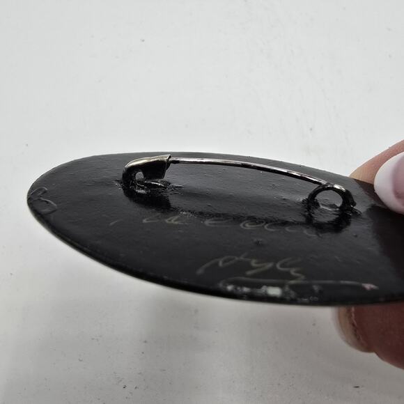 Vintage Russian Hand Painted Floral Oval Pin Brooch Signed By Artist Lacquer - Picture 4 of 6